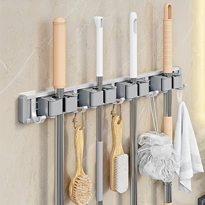 Porte balai mural | OrganizElite - Mon Essentiel Maison